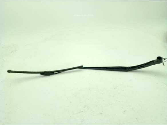 288869525R BRAZO LIMPIAPARABRISAS DEL DER RENAULT KADJAR (HA_, HL_)|Desguaces La Cabaña