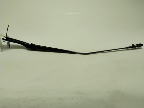 BRAZO LIMPIAPARABRISAS DEL DER VOLVO V50 (545)|Desguaces La Cabaña