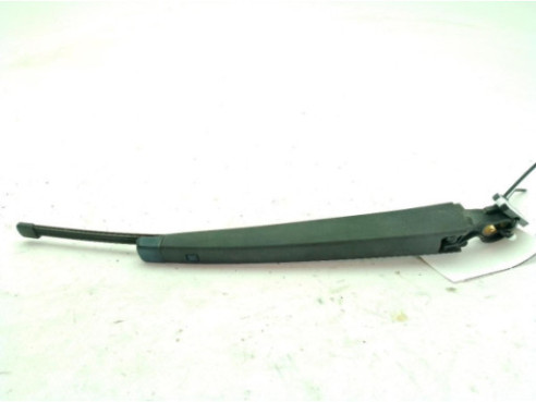 6R6955707B BRAZO LIMPIAPARABRISAS TRA PORTÓN VW GOLF VII (5G1, BQ1, BE1, BE2)|Desguaces La Cabaña