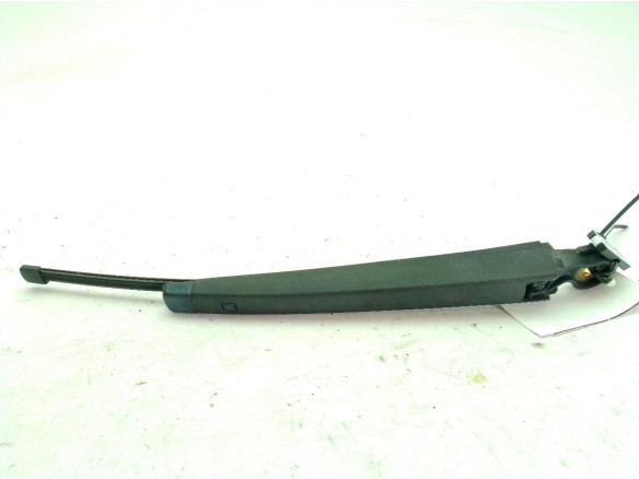 6R6955707B BRAZO LIMPIAPARABRISAS TRA PORTÓN VW GOLF VII (5G1, BQ1, BE1, BE2)|Desguaces La Cabaña
