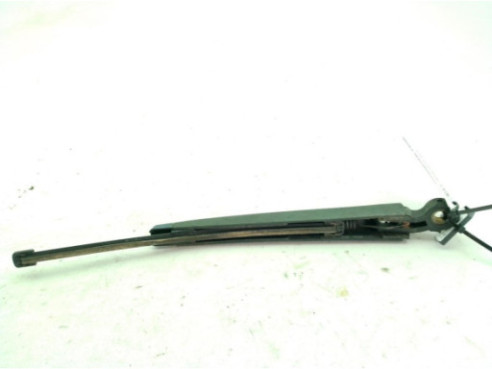 6R6955707B BRAZO LIMPIAPARABRISAS TRA PORTÓN VW GOLF VII (5G1, BQ1, BE1, BE2)|Desguaces La Cabaña