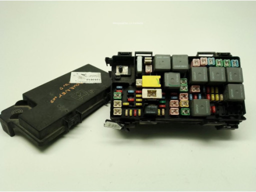 CAJA FUSIBLES INTERIOR (BSI)|Desguaces La Cabaña