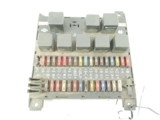 CAJA FUSIBLES INTERIOR (BSI)|Desguaces La Cabaña