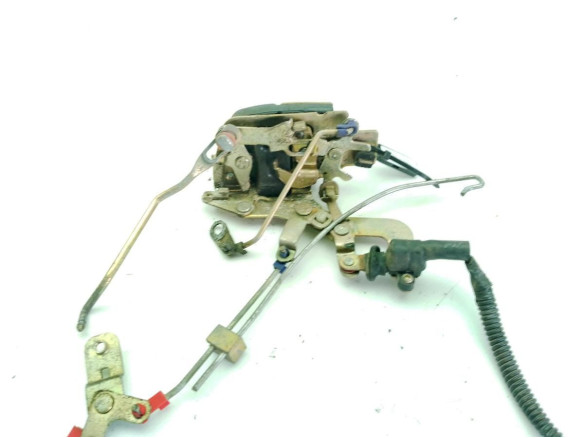   CERRADURA PUERTA LAT DEL IZQ DAIHATSU FEROZA Soft Top (F300)|Desguaces La Cabaña