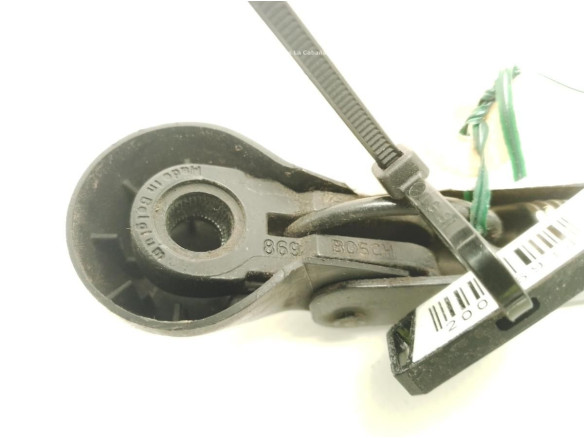BRAZO LIMPIAPARABRISAS TRA PORTÓN BMW 3 Touring (E36)|Desguaces La Cabaña