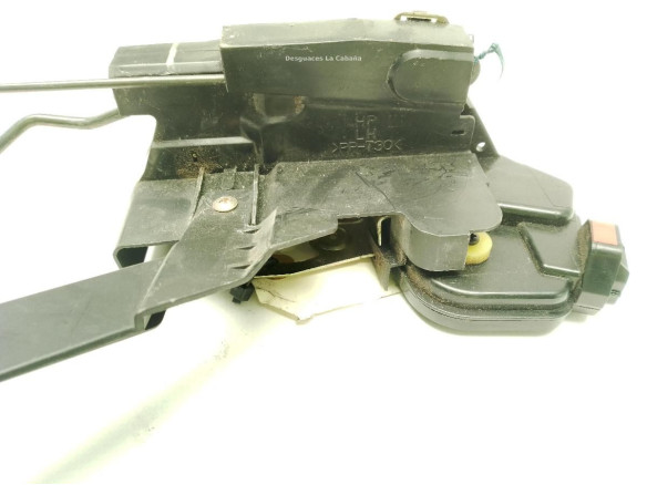 CERRADURA PUERTA LAT DEL IZQ HYUNDAI TERRACAN (HP)|Desguaces La Cabaña