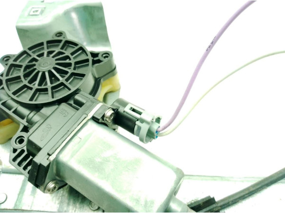 807207012R ELEVALUNAS PUERTA LAT DEL DER RENAULT KANGOO Express (FW0/1_)|Desguaces La Cabaña