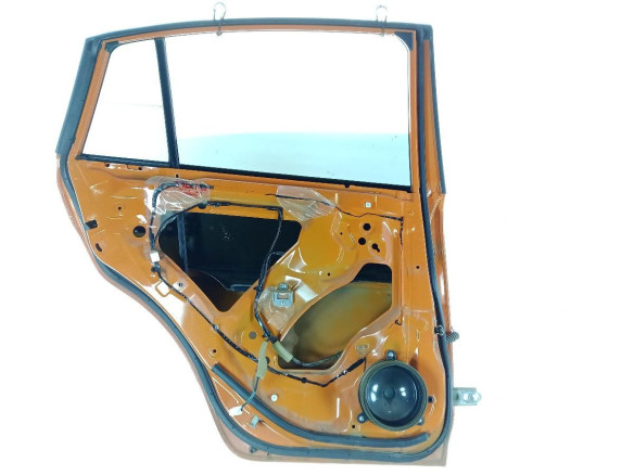 PUERTA LAT TRA IZQ SUBARU XV |Desguaces La Cabaña