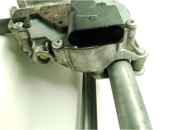 405039 MOTOR LIMPIAPARABRISAS DEL LAND ROVER FREELANDER 2 (L359)|Desguaces La Cabaña