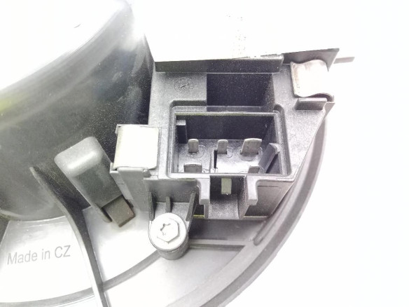 3C1820015Q MOTOR CALEFACCION SKODA SUPERB II (3T4) |Desguaces La Cabaña