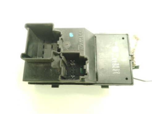 MANDO ELEVALUNAS PUERTA LAT DEL DER OPEL MERIVA B Limusina (S10)|Desguaces La Cabaña