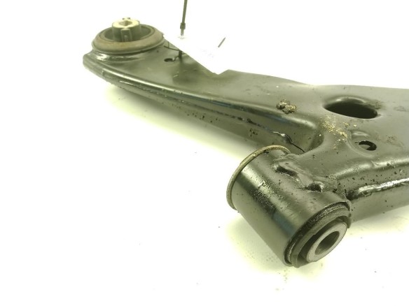 KX613A424AE BRAZO SUSPENSION DEL IZQ INF FORD FOCUS IV (HN) |Desguaces La Cabaña