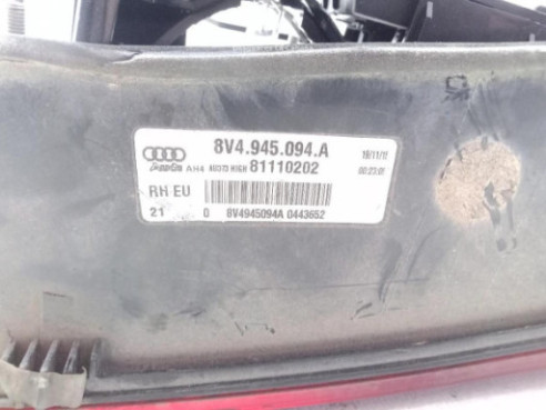8V4945094A PILOTO TRA DER INT AUDI A3 Sportback (8VA, 8VF)|Desguaces La Cabaña