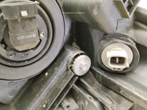 8117002550 FARO IZQUIERDO TOYOTA COROLLA Sedán (_E15_)|Desguaces La Cabaña