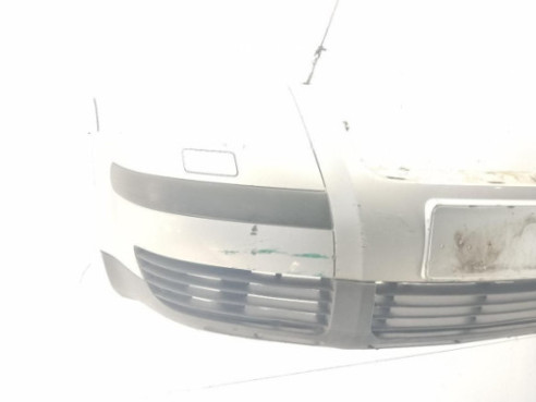 3B0807217L GRU PARAGOLPES DEL VW PASSAT (3B3)|Desguaces La Cabaña