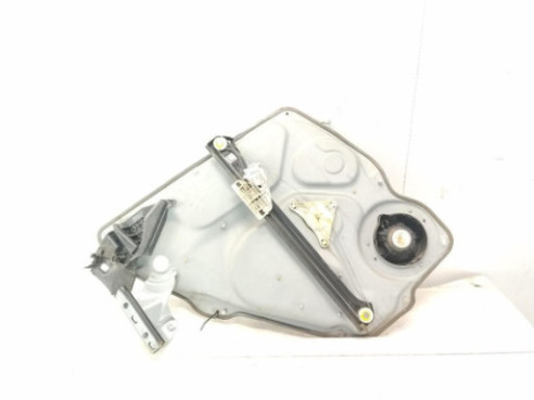 A1697303879 ELEVALUNAS PUERTA LAT TRA DER MERCEDES BENZ CLASE B (W245)|Desguaces La Cabaña