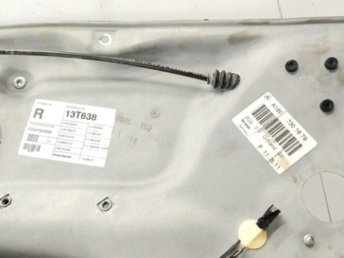 A1697303879 ELEVALUNAS PUERTA LAT TRA DER MERCEDES BENZ CLASE B (W245)|Desguaces La Cabaña