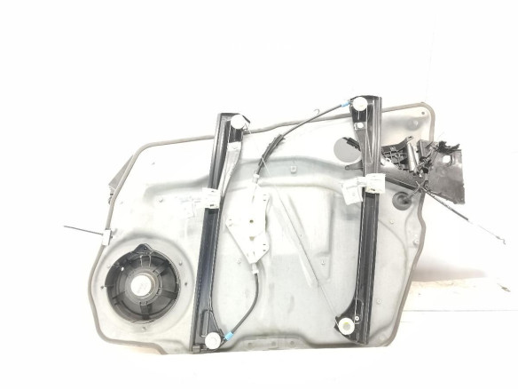 A1697203179 ELEVALUNAS PUERTA LAT DEL IZQ MERCEDES BENZ CLASE B (W245)|Desguaces La Cabaña