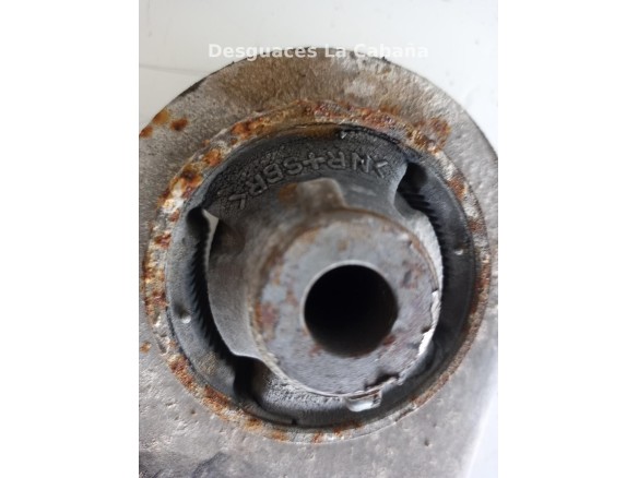 BRAZO SUSPENSION DEL DER INF NISSAN NV200 Furgón/ranchera familiar |Desguaces La Cabaña