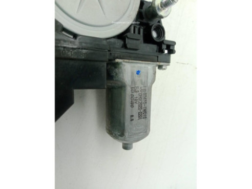 824011W020 ELEVALUNAS PUERTA LAT DEL IZQ KIA RIO III (UB)|Desguaces La Cabaña