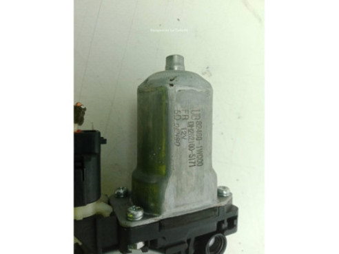 824021W010 ELEVALUNAS PUERTA LAT DEL DER KIA RIO III (UB)|Desguaces La Cabaña