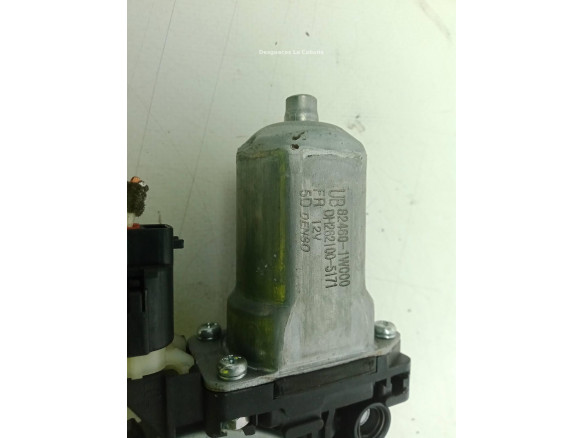 824021W010 ELEVALUNAS PUERTA LAT DEL DER KIA RIO III (UB)|Desguaces La Cabaña