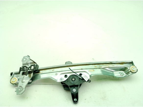 807218884R, ELEVALUNAS PUERTA LAT DEL IZQ RENAULT KADJAR (HA_, HL_)|Desguaces La Cabaña