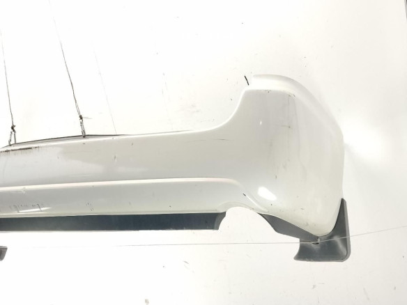   PARAGOLPES TRA TOYOTA SIENNA (_L3_)|Desguaces La Cabaña