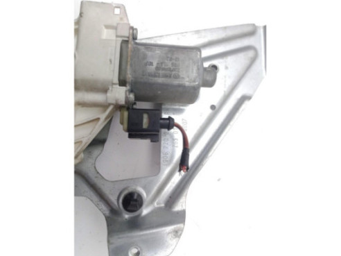 995184103 ELEVALUNAS PUERTA LAT DEL DER MERCEDES BENZ SPRINTER 3,5-t Furgón (906) |Desguaces La Cabaña