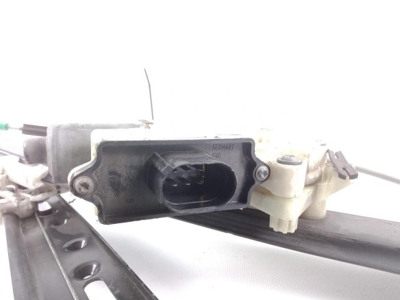 69259631 ELEVALUNAS PUERTA LAT DEL IZQ VW CADDY III Furgón (2KA, 2KH, 2CA, 2CH) |Desguaces La Cabaña
