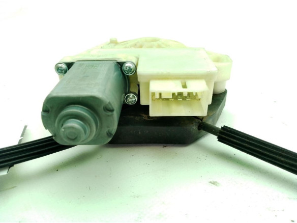 5G4839461C ELEVALUNAS PUERTA LAT TRA IZQ VW GOLF VII (5G1, BQ1, BE1, BE2)|Desguaces La Cabaña