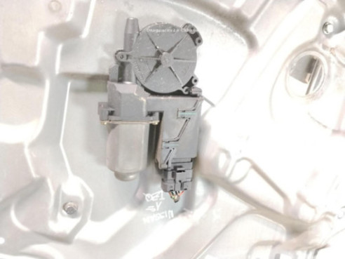   ELEVALUNAS PUERTA LAT DEL IZQ NISSAN PRIMERA (P12)|Desguaces La Cabaña