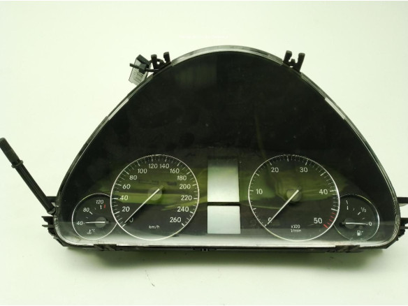 A2035404947047810 CUADRO INSTRUMENTOS MERCEDES BENZ CLASE C (W203)|Desguaces La Cabaña