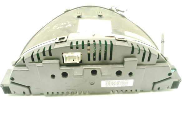 A2035404947047810 CUADRO INSTRUMENTOS MERCEDES BENZ CLASE C (W203)|Desguaces La Cabaña