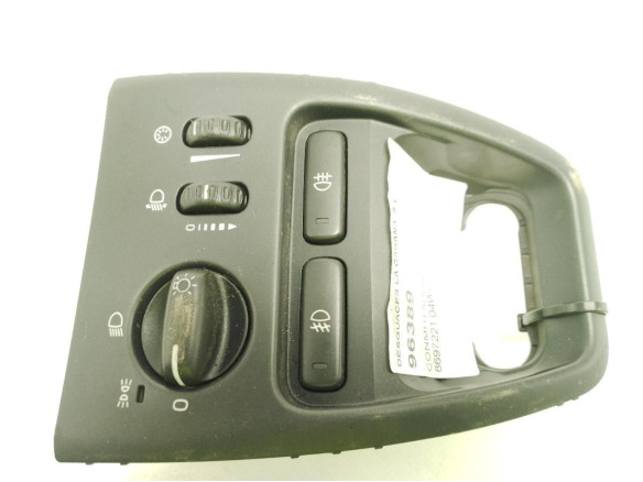 8697221,04W052 CONMUTADOR LUCES VOLVO XC90 I (275)|Desguaces La Cabaña