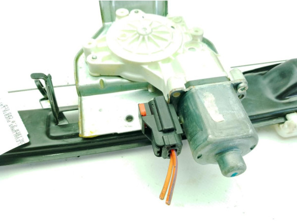   ELEVALUNAS PUERTA LAT TRA DER DODGE CALIBER|Desguaces La Cabaña