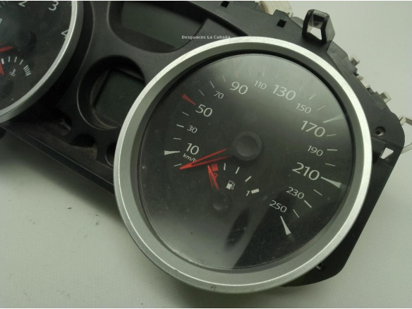 8200720313L CUADRO INSTRUMENTOS RENAULT MEGANE II (BM0/1_, CM0/1_)|Desguaces La Cabaña