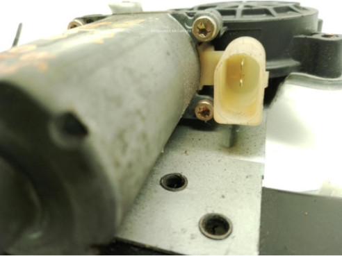 ELEVALUNAS PUERTA LAT TRA IZQ VOLVO V70 II (285)|Desguaces La Cabaña