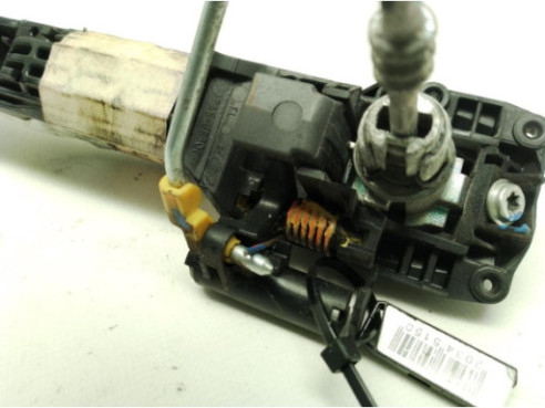 MANILLA PUERTA LAT DEL IZQ EXT TOYOTA YARIS (_P9_)|Desguaces La Cabaña