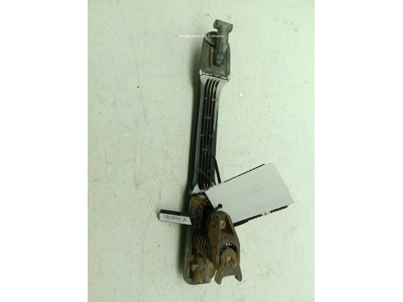 A0007601359 MANILLA PUERTA LAT DEL IZQ EXT MERCEDES BENZ VITO Furgón (638)|Desguaces La Cabaña