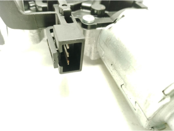 MOTOR LIMPIAPARABRISAS TRA OPEL CORSA E (X15)|Desguaces La Cabaña