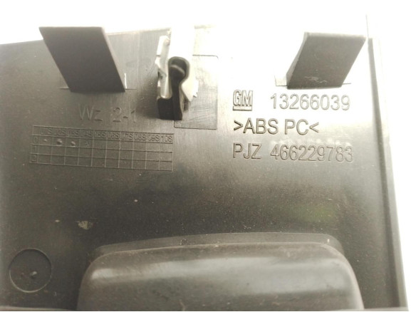 MANDO ELEVALUNAS PUERTA LAT DEL IZQ OPEL MERIVA B Limusina (S10)|Desguaces La Cabaña