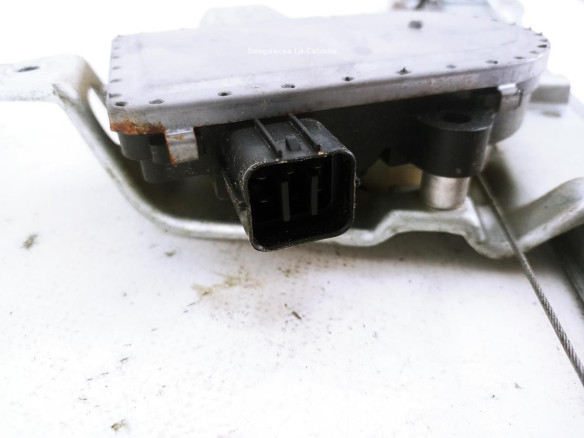 ELEVALUNAS PUERTA LAT DEL DER MITSUBISHI MONTERO III Canvas Top (V6_W, V7_W) |Desguaces La Cabaña