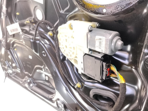 3AF839462C ELEVALUNAS PUERTA LAT TRA DER VW PASSAT Variant (365)|Desguaces La Cabaña