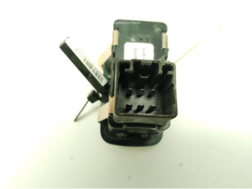 MANDO ELEVALUNAS PUERTA LATERAL TRASERO IZQUIERDO|Desguaces La Cabaña 2