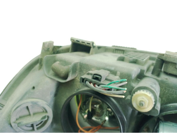 7701053979 FARO DERECHO RENAULT ESPACE IV (JK0/1_)|Desguaces La Cabaña