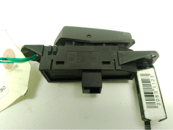 INTERRUPTOR BLOQUEO PUERTAS CHEVROLET CRUZE (J300)|Desguaces La Cabaña
