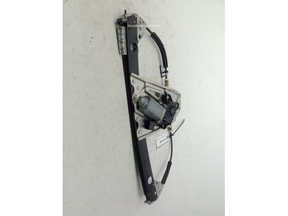 A2207302446 ELEVALUNAS PUERTA LAT TRA DER MERCEDES BENZ CLASE S (W220)|Desguaces La Cabaña