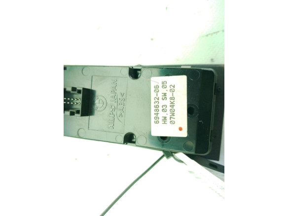 61319217333, 694863206 MANDO ELEVALUNAS PUERTA LAT DEL IZQ BMW 3 (E90)|Desguaces La Cabaña