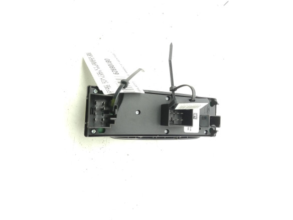 1823256 MANDO ELEVALUNAS PUERTA LAT DEL IZQ FORD ECOSPORT|Desguaces La Cabaña